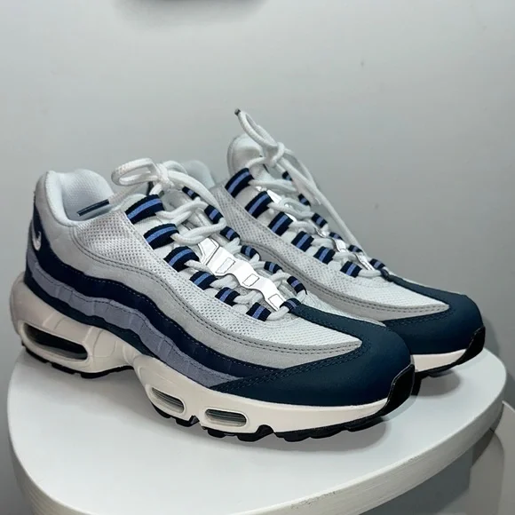 Nike Air Max 95 'Midnight Navy' - Picture 1 of 8